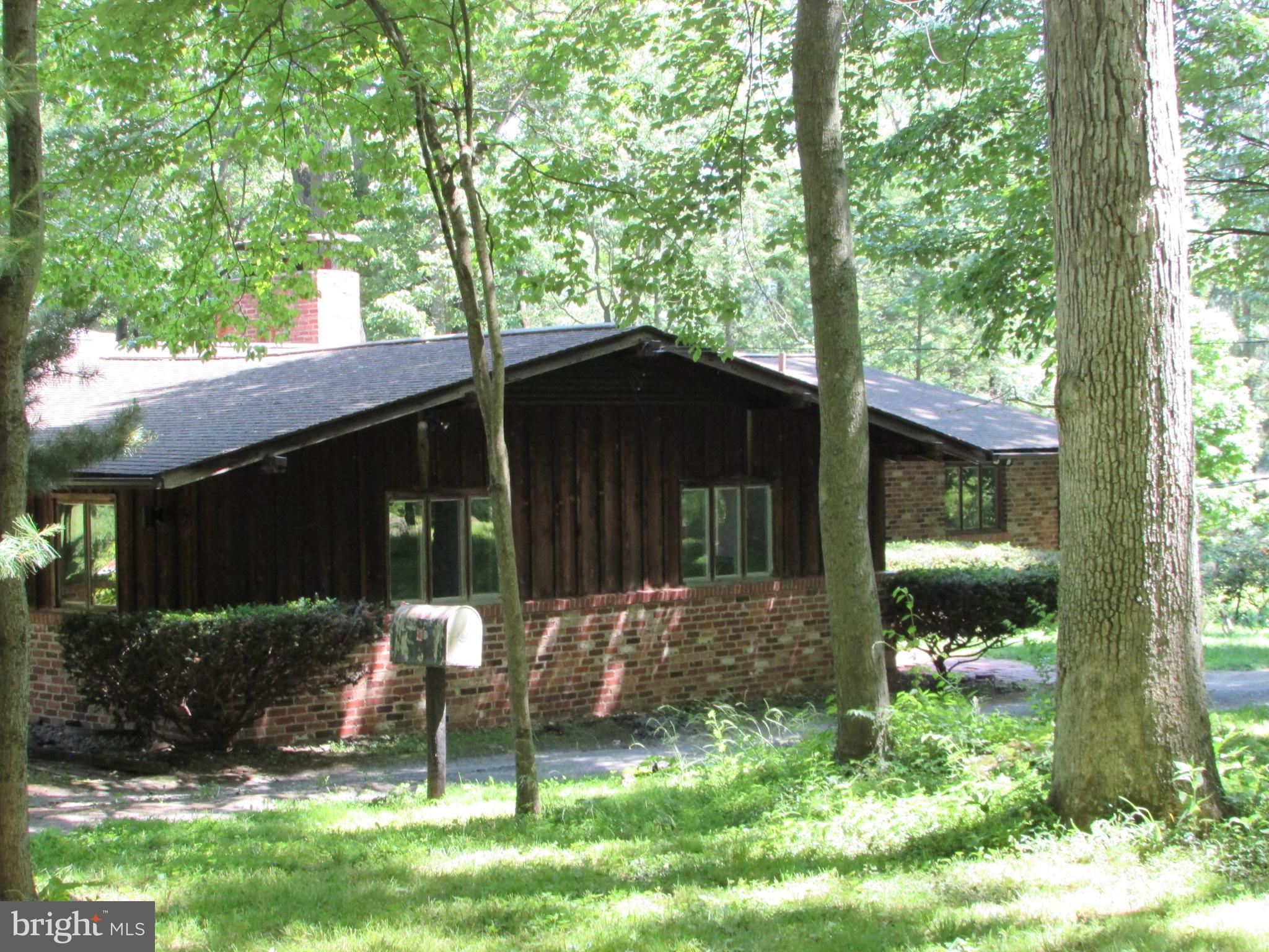 200 TALL OAKS DRIVE