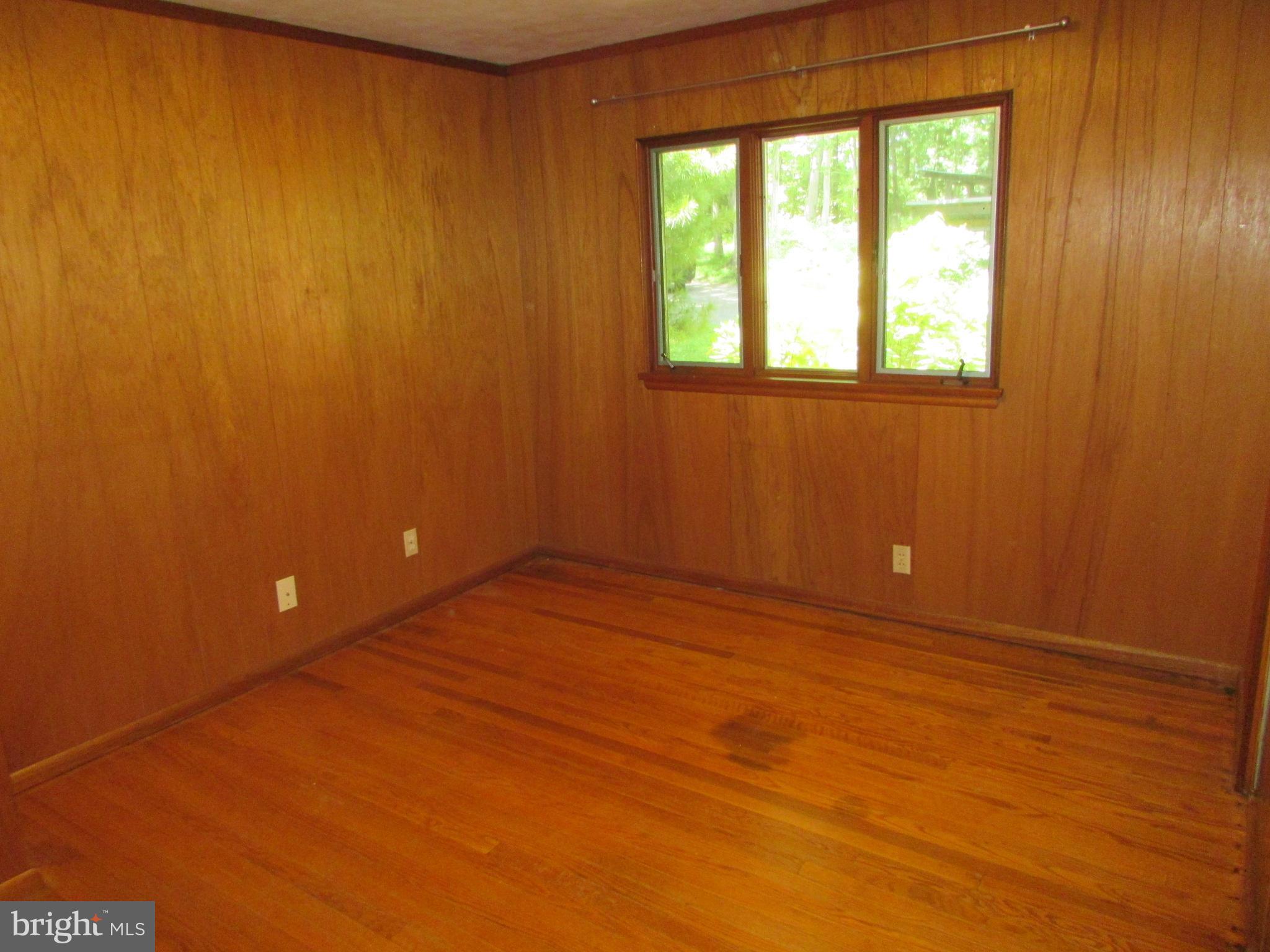 200 TALL OAKS DRIVE