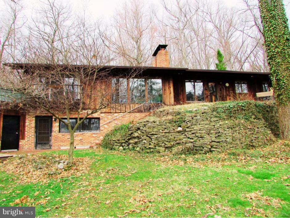 200 TALL OAKS DRIVE