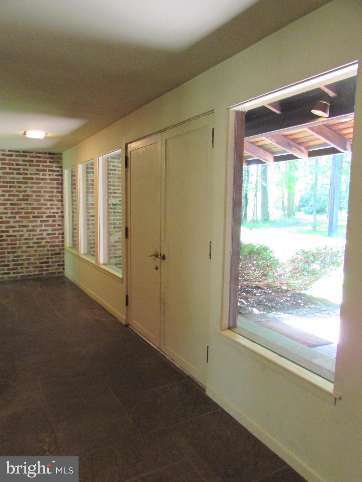 200 TALL OAKS DRIVE