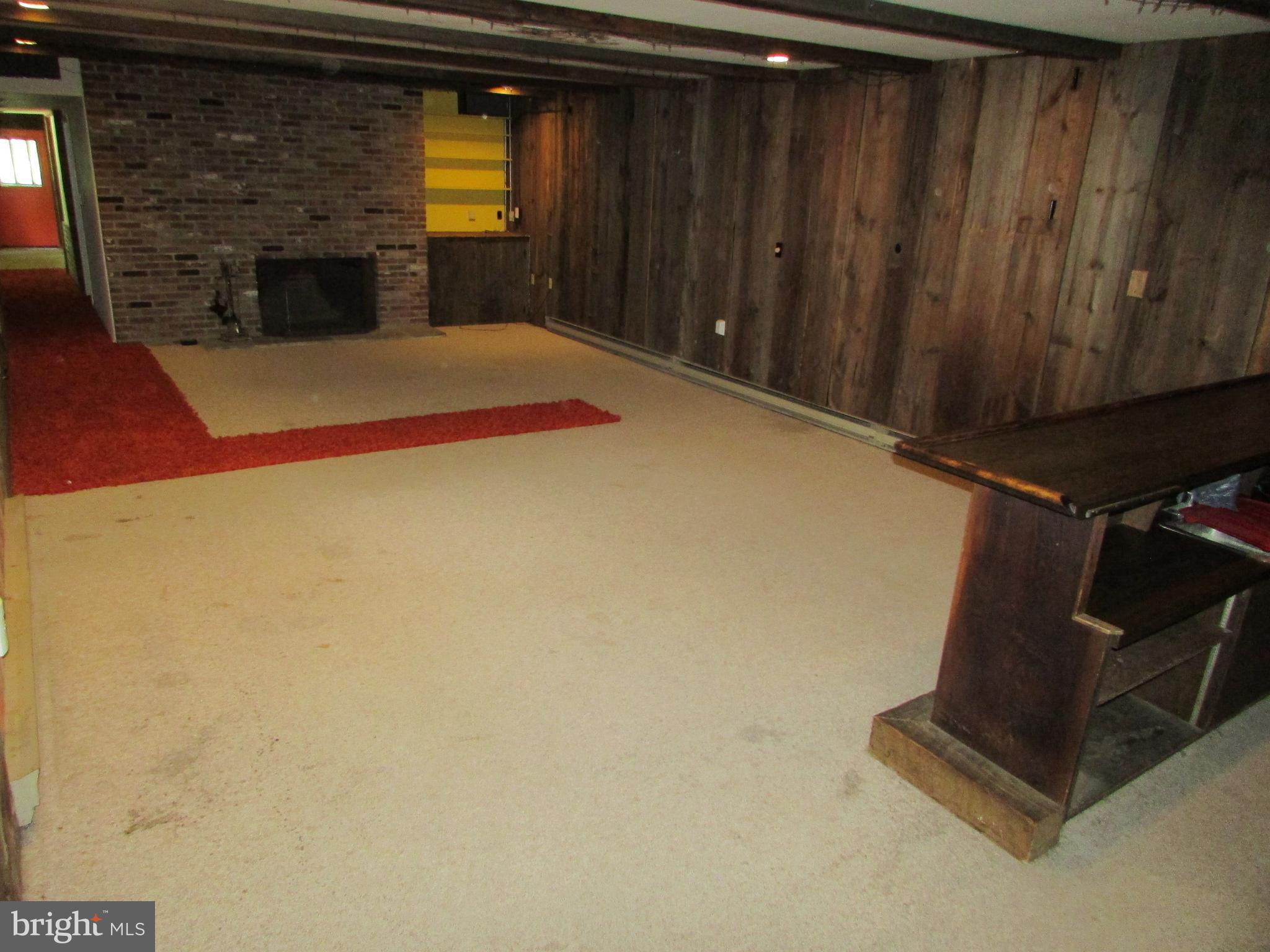 200 TALL OAKS DRIVE