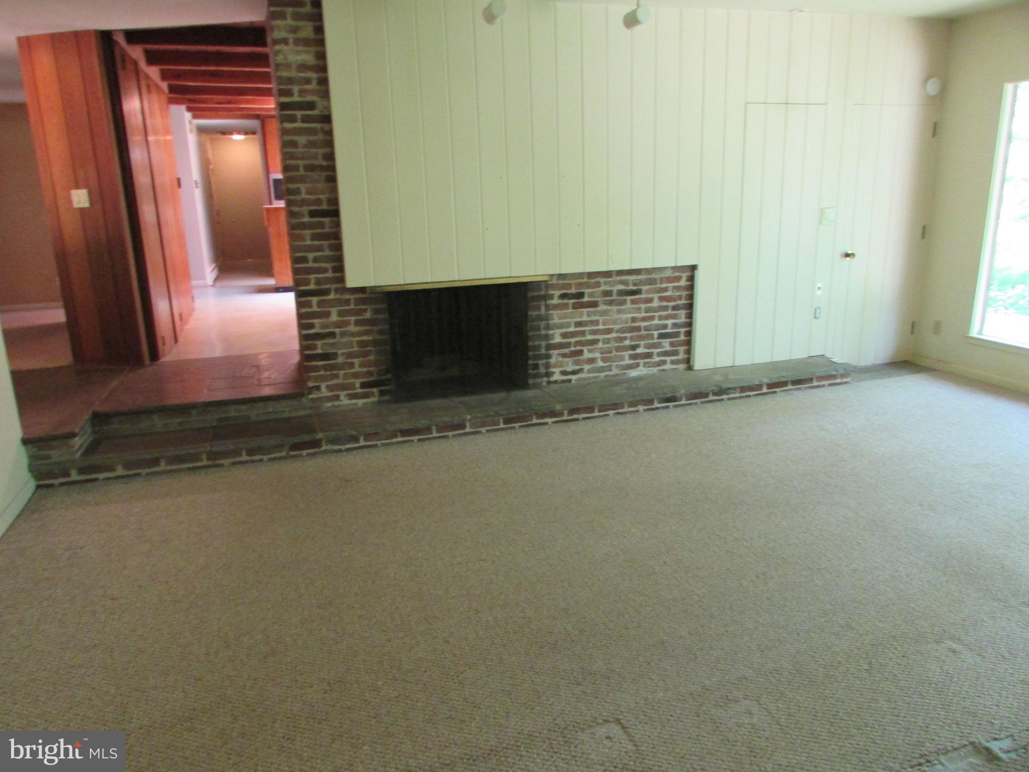 200 TALL OAKS DRIVE