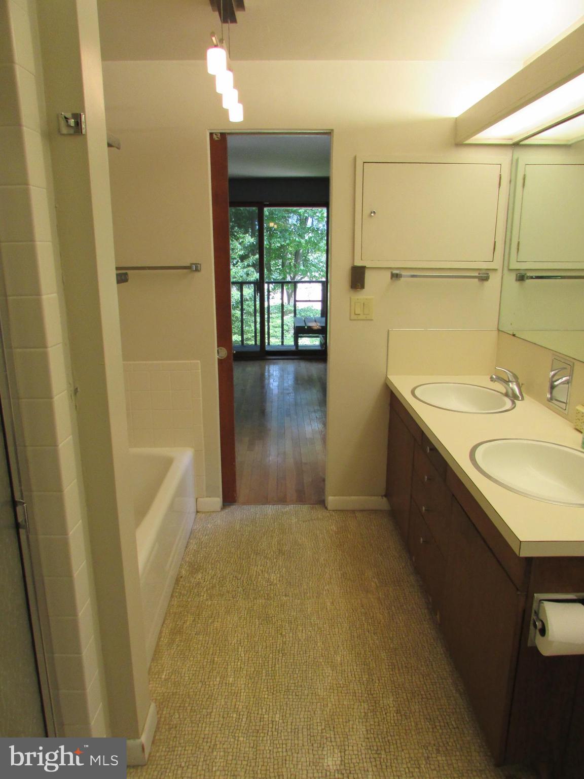 200 TALL OAKS DRIVE
