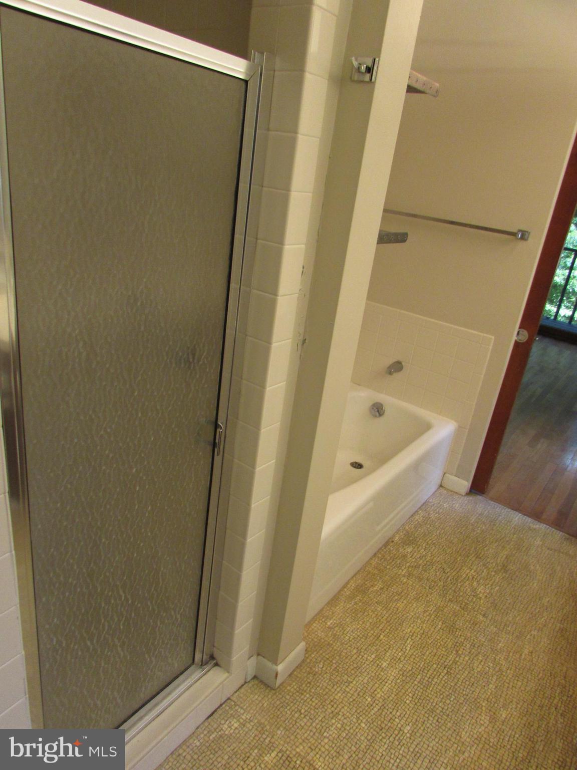 200 TALL OAKS DRIVE