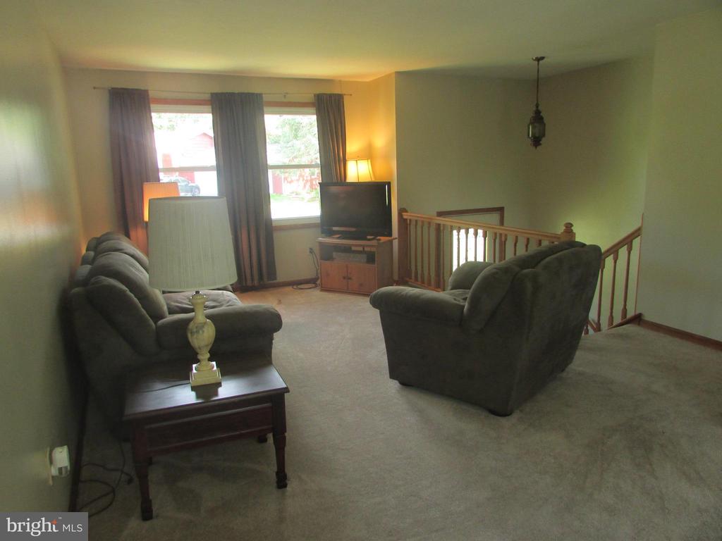 404 BEAVERBROOK DRIVE