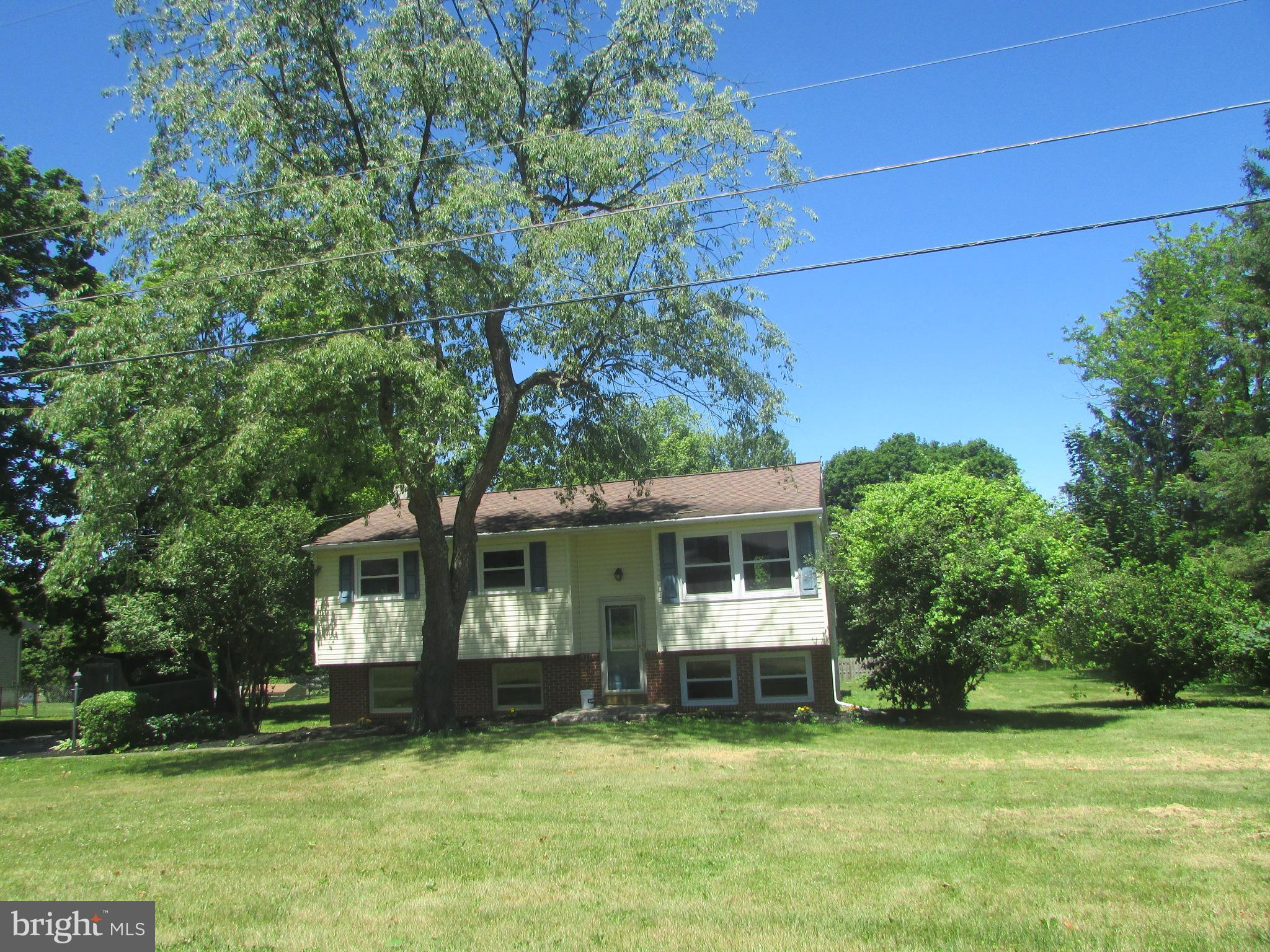 404 BEAVERBROOK DRIVE