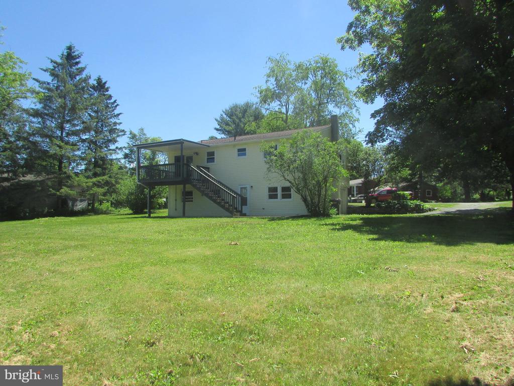 404 BEAVERBROOK DRIVE