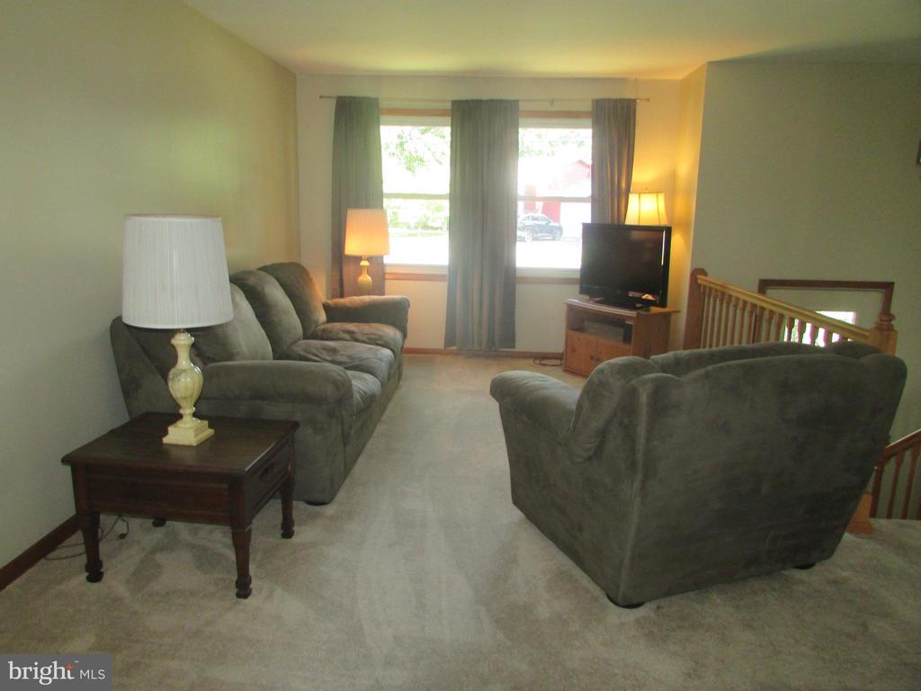 404 BEAVERBROOK DRIVE