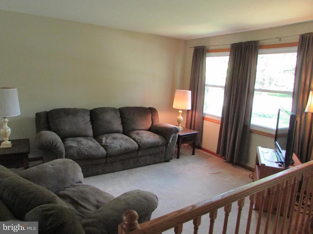 404 BEAVERBROOK DRIVE