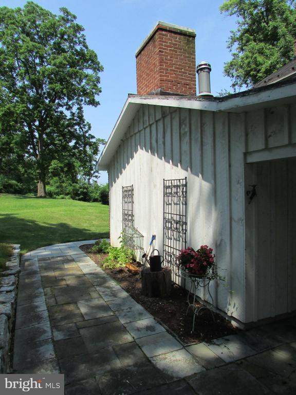 1150 LINDEN HALL ROAD