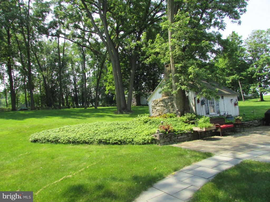 1150 LINDEN HALL ROAD