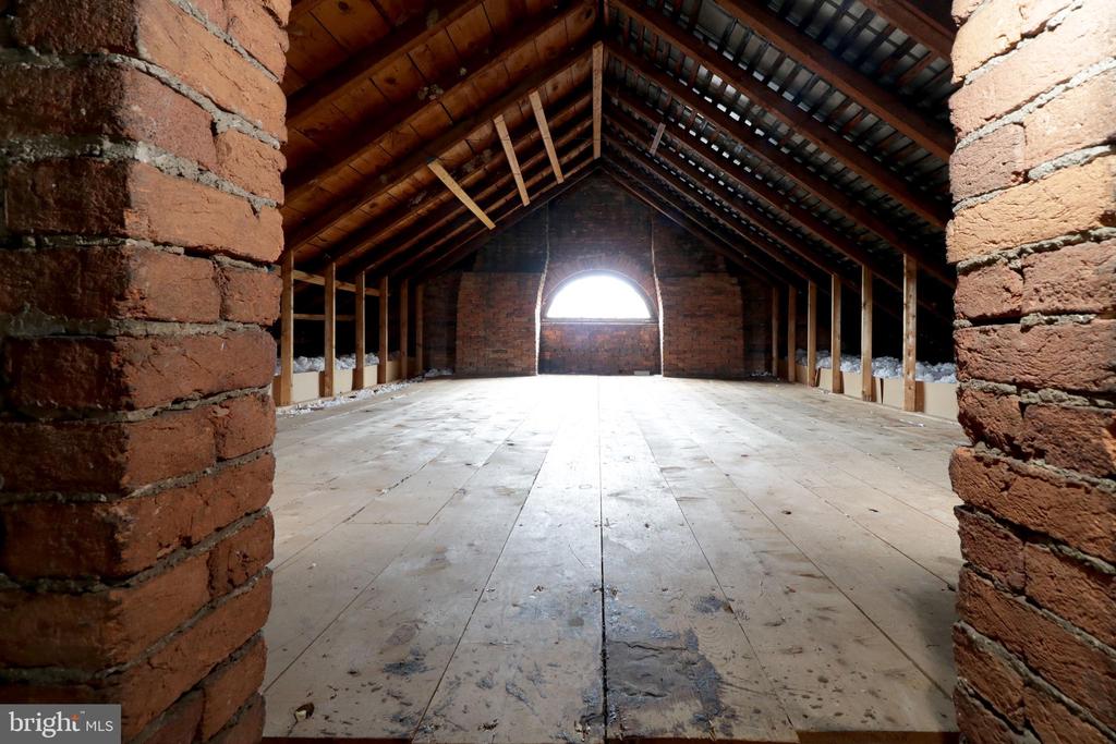 1150 LINDEN HALL ROAD