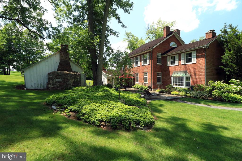 1150 LINDEN HALL ROAD