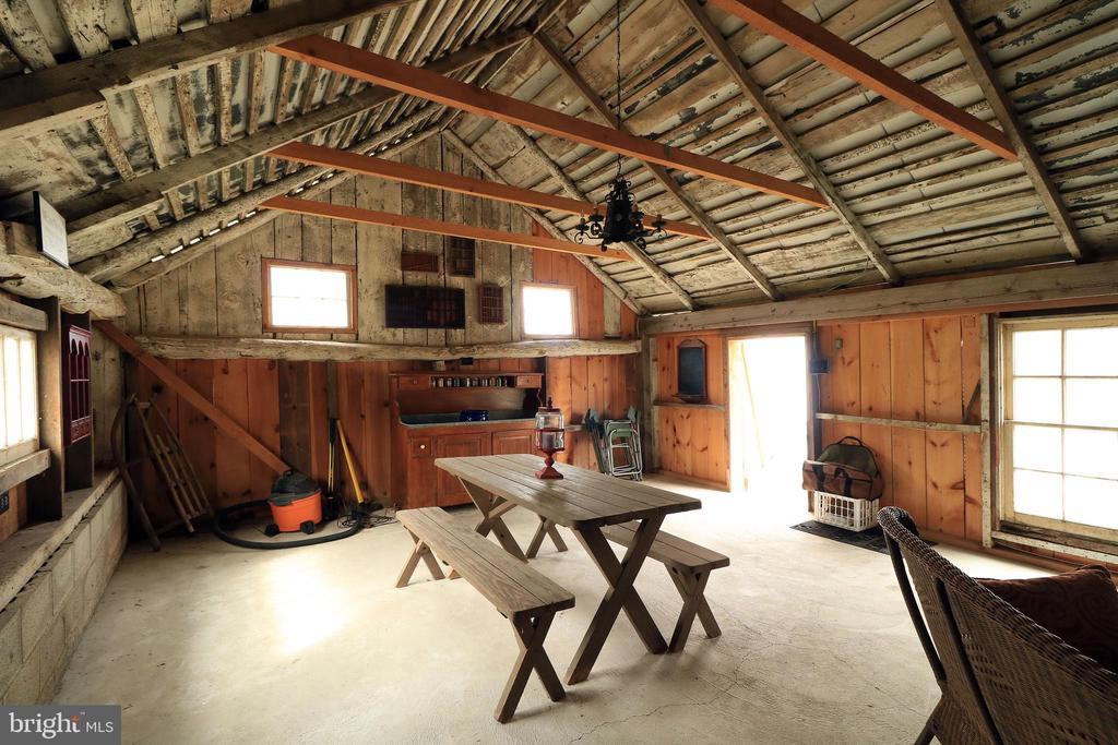 1150 LINDEN HALL ROAD