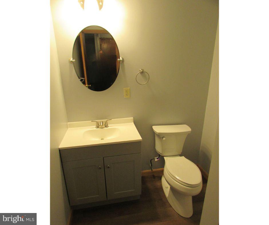 176 CREEKSIDE DRIVE