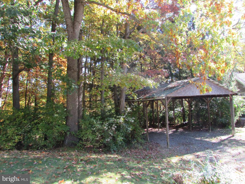 454 & 460 SYLVAN DRIVE