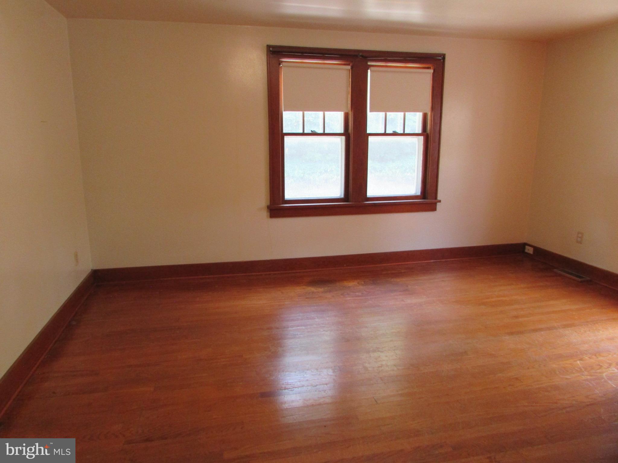 2606 SPRUCE CREEK ROAD