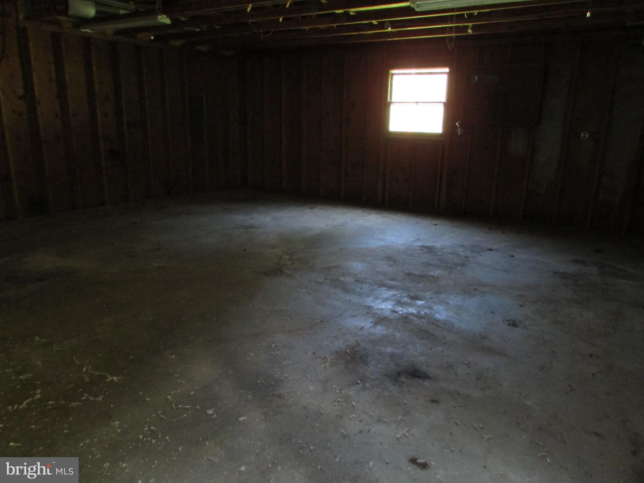 2606 SPRUCE CREEK ROAD