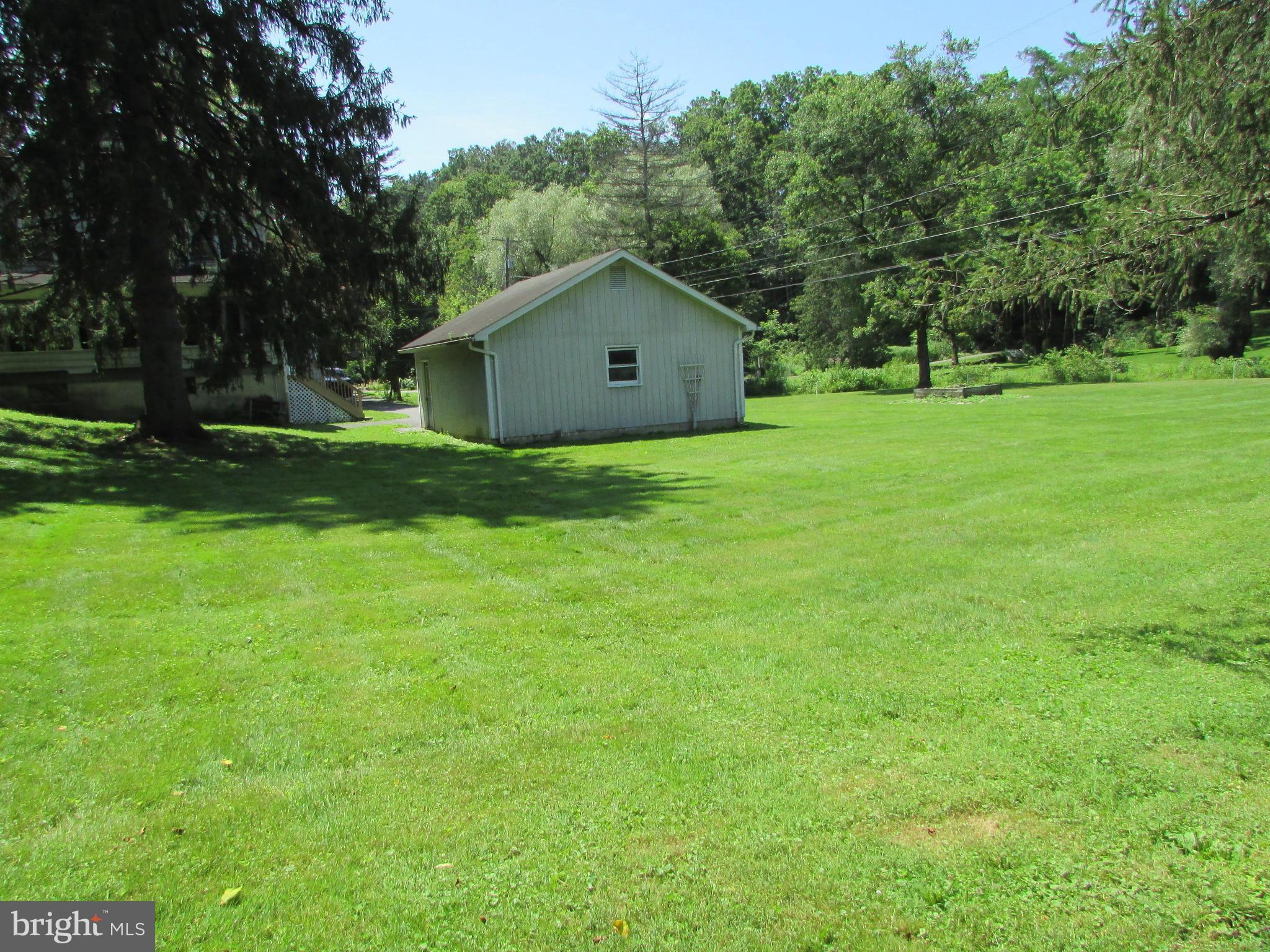 2606 SPRUCE CREEK ROAD