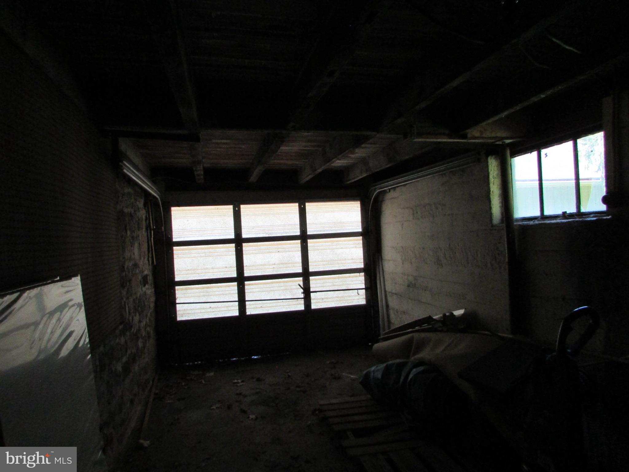 2606 SPRUCE CREEK ROAD