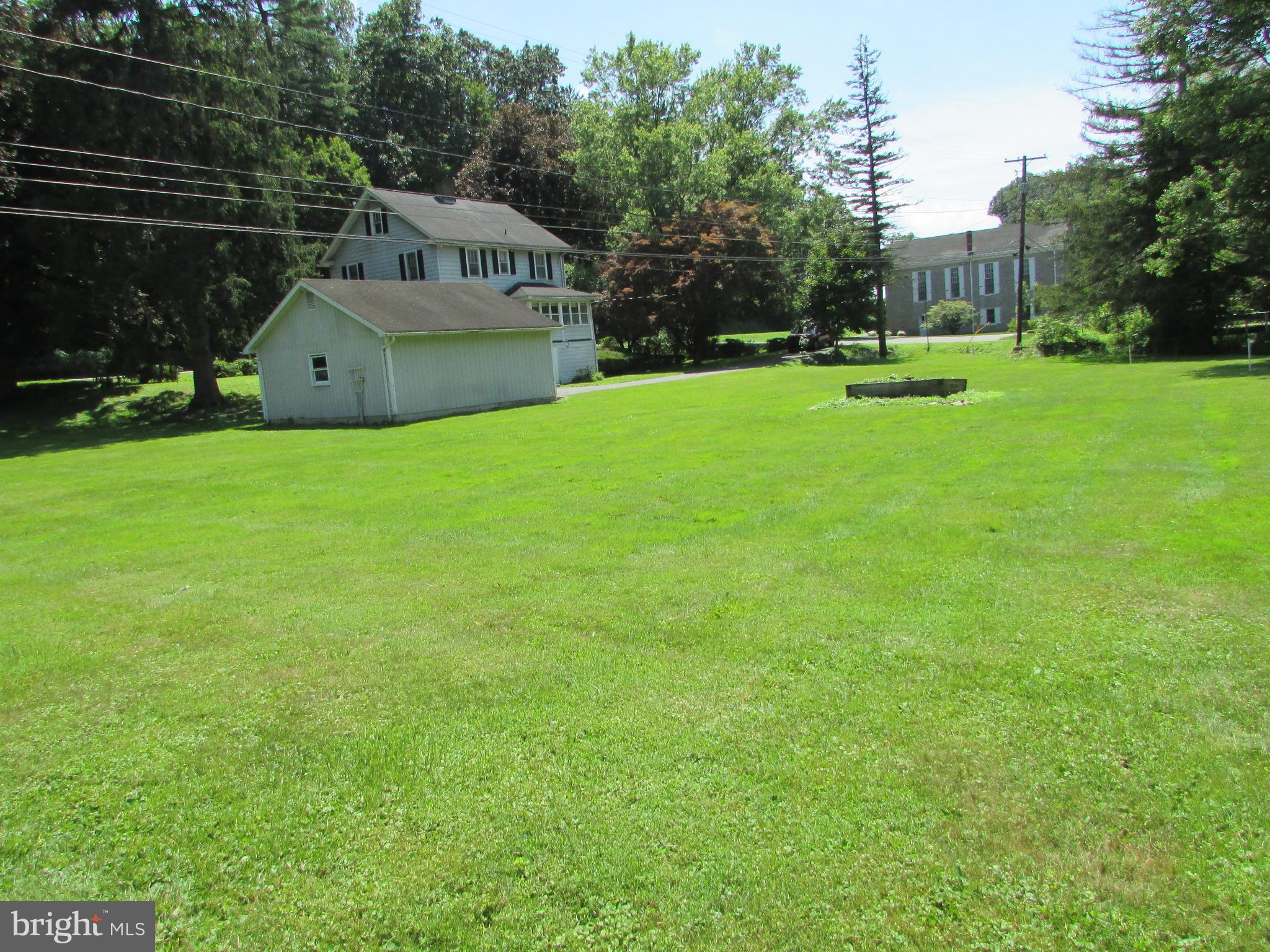 2606 SPRUCE CREEK ROAD