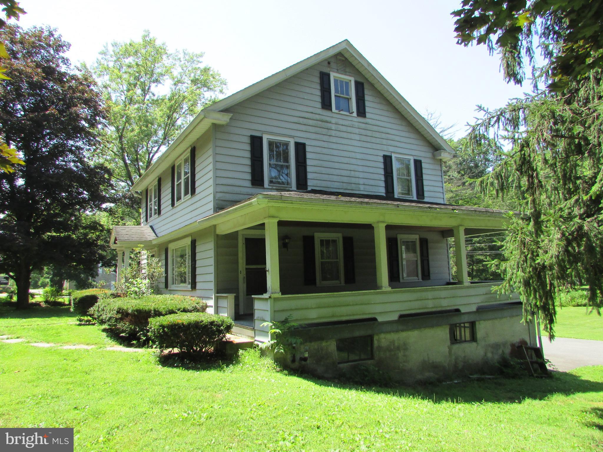 2606 SPRUCE CREEK ROAD