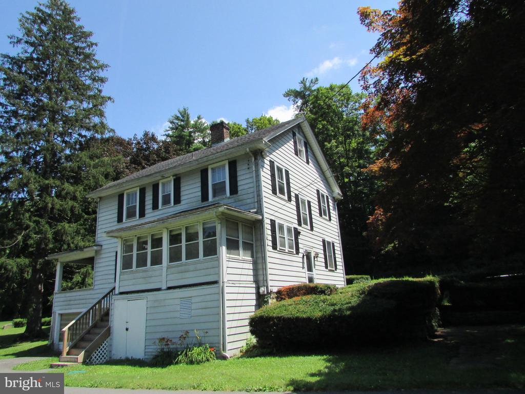 2606 SPRUCE CREEK ROAD