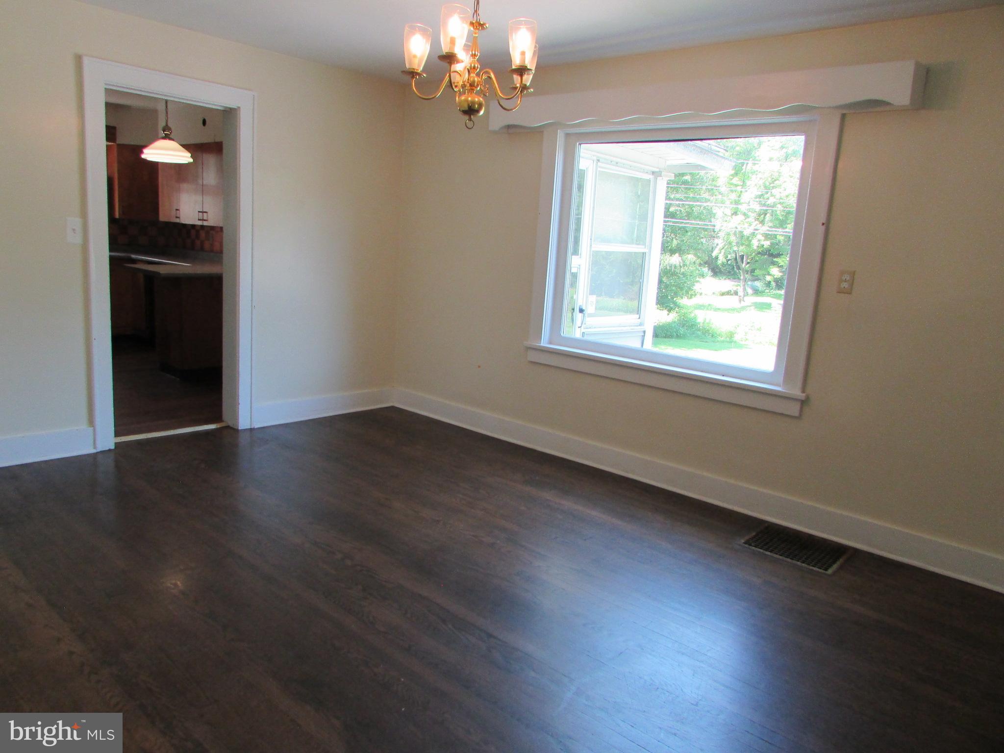 2606 SPRUCE CREEK ROAD