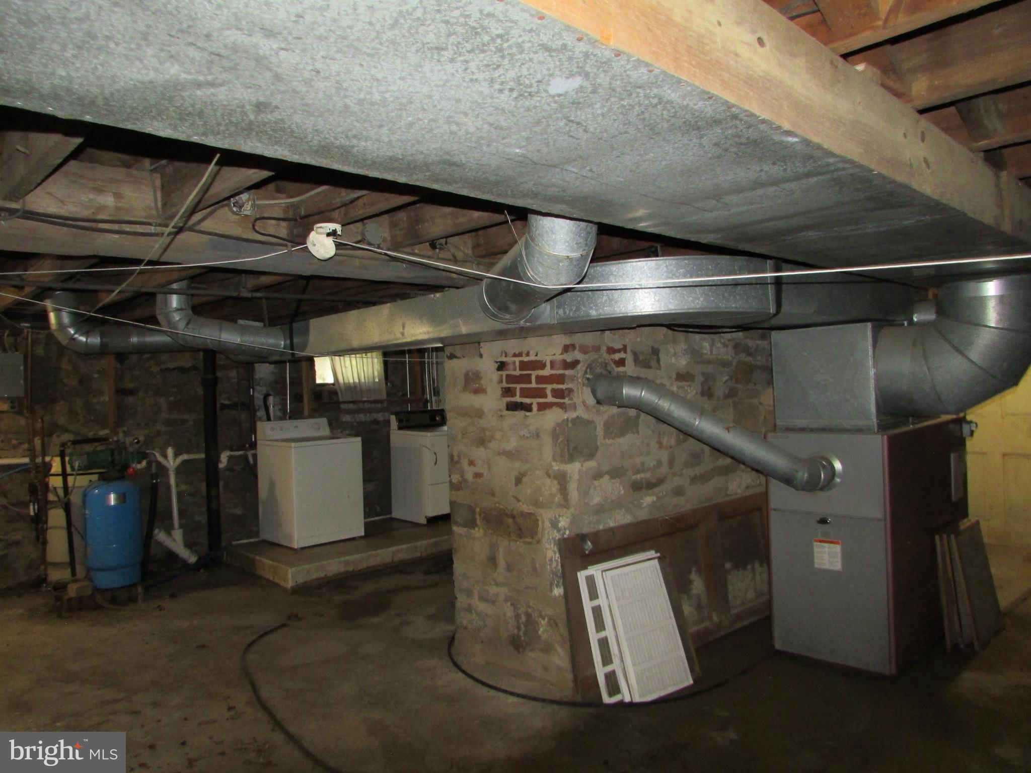 2606 SPRUCE CREEK ROAD