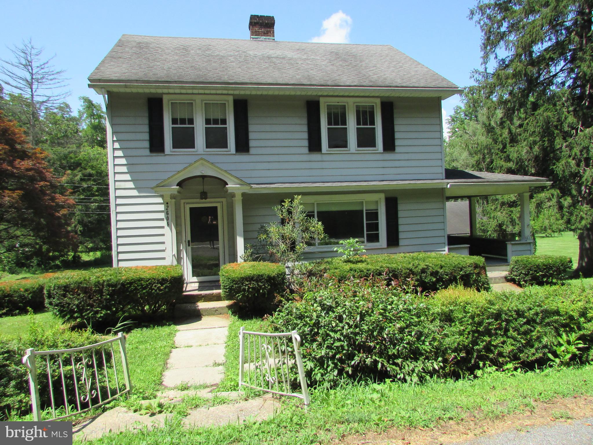 2606 SPRUCE CREEK ROAD