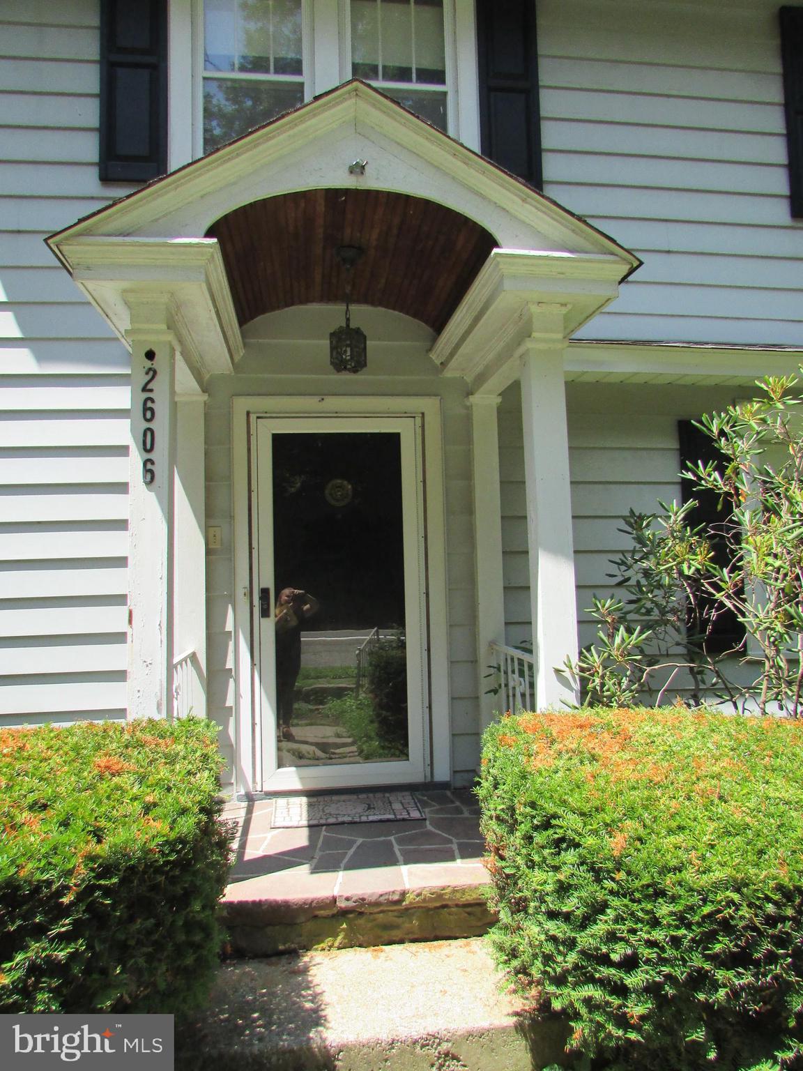 2606 SPRUCE CREEK ROAD