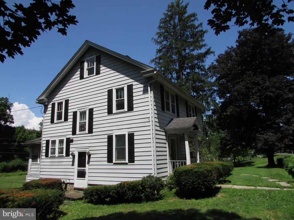 2606 SPRUCE CREEK ROAD