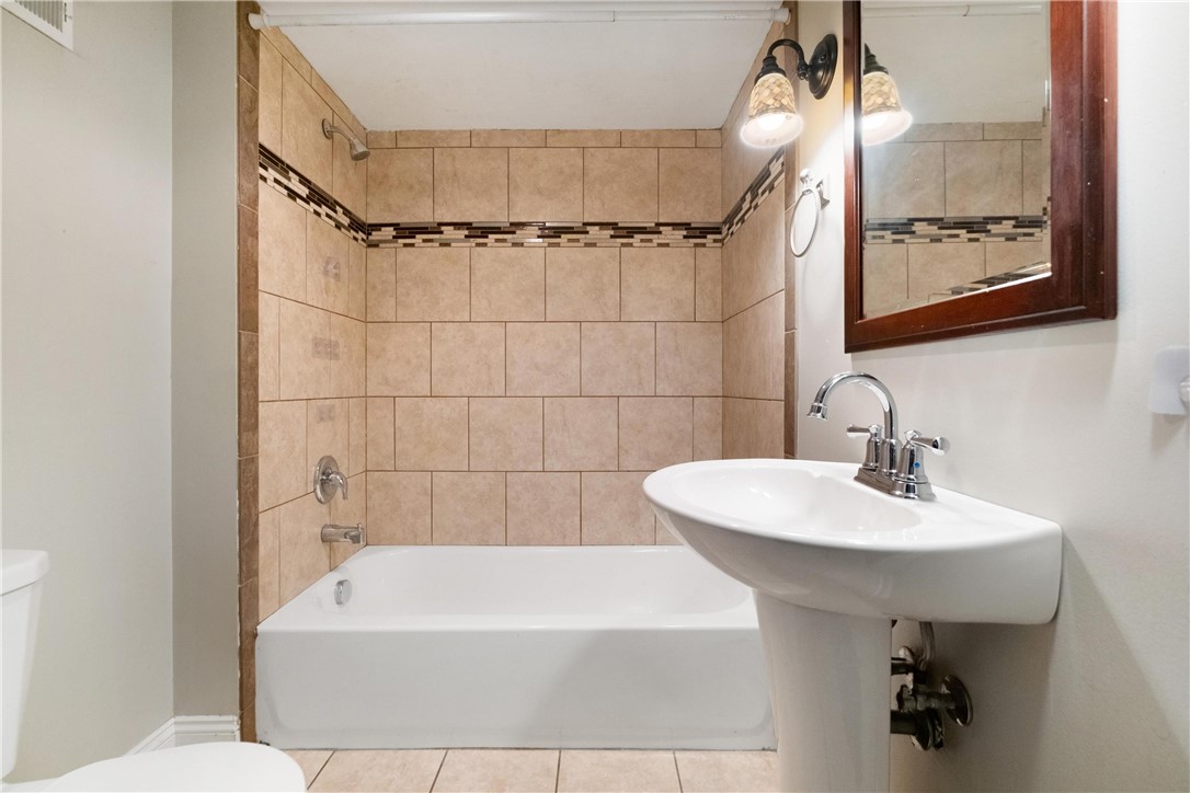 1921 Shamokin Street