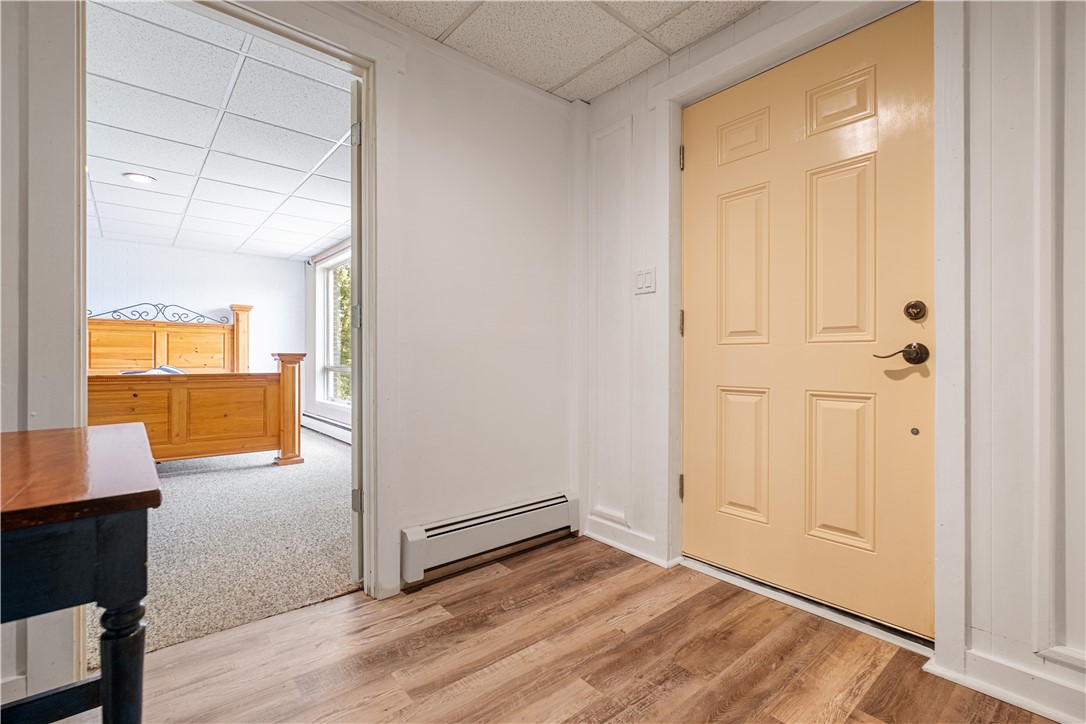 447 Hulton Road
