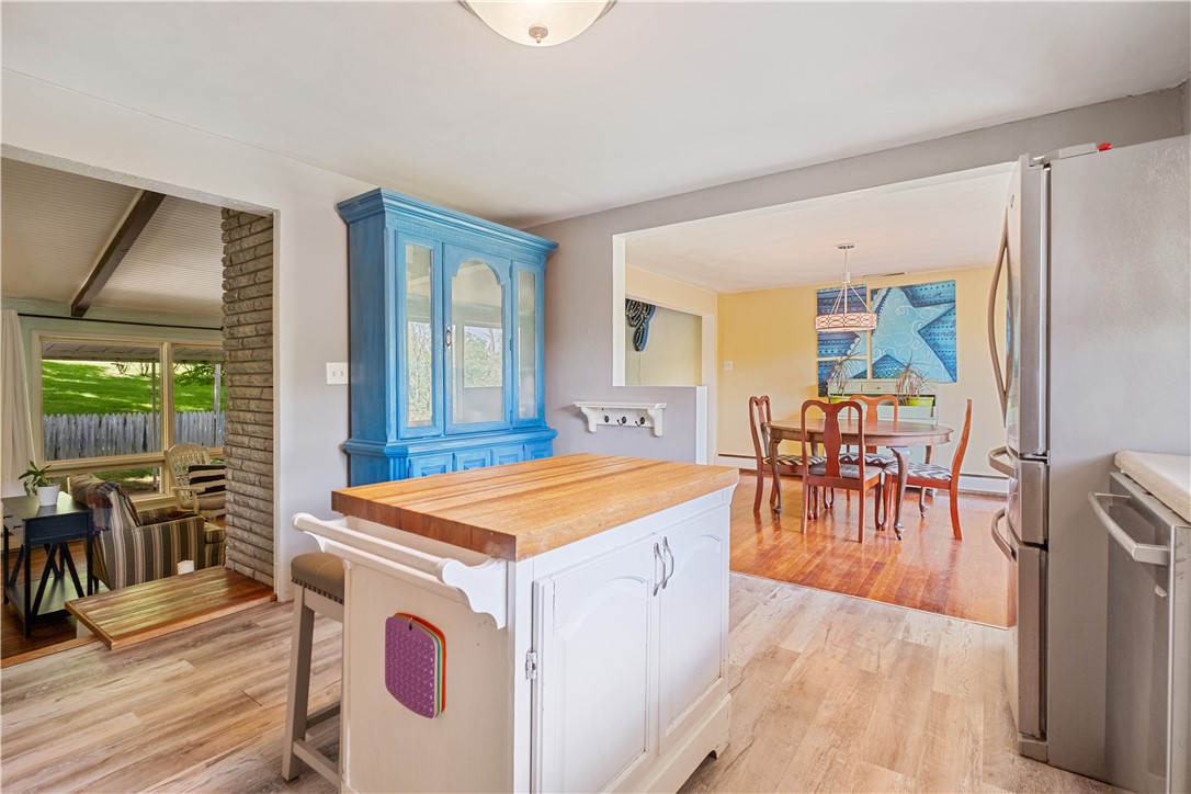 447 Hulton Road