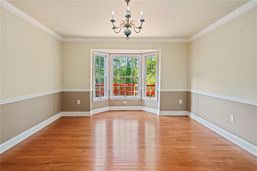 214 Robb Ln