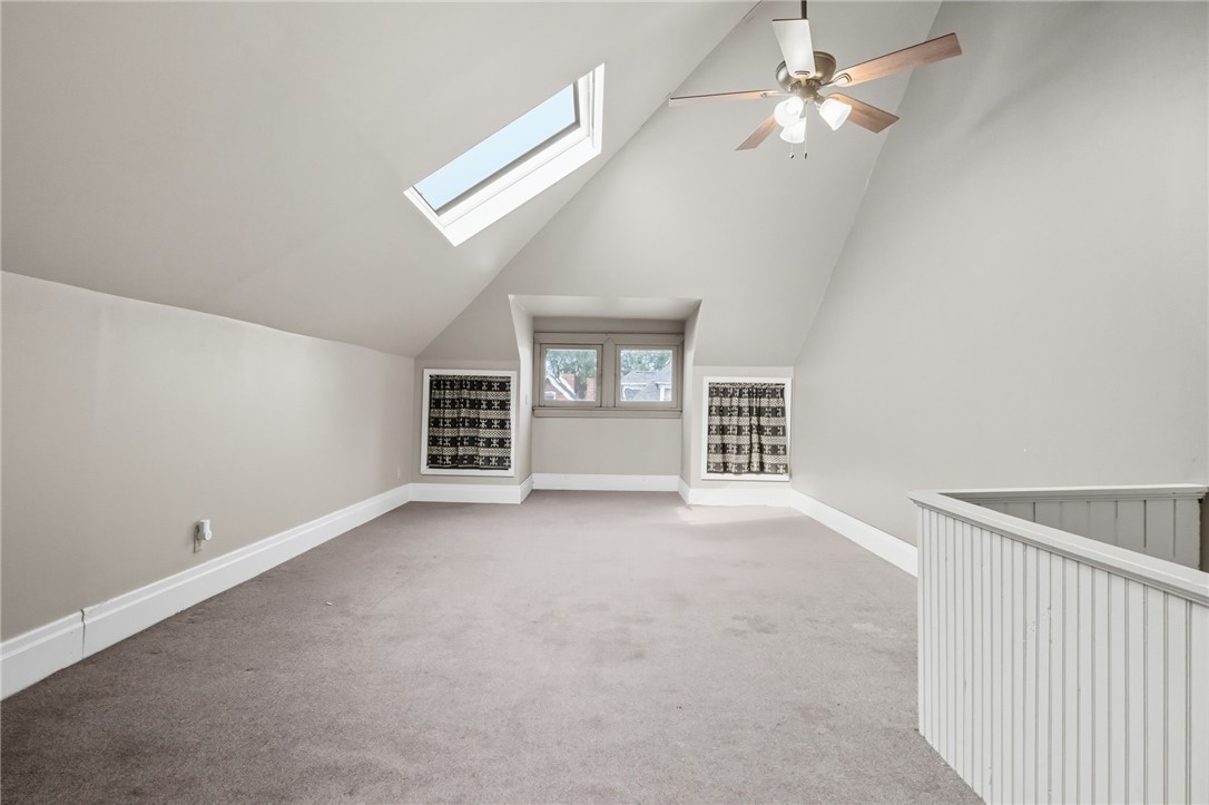 826 E Hutchinson Ave