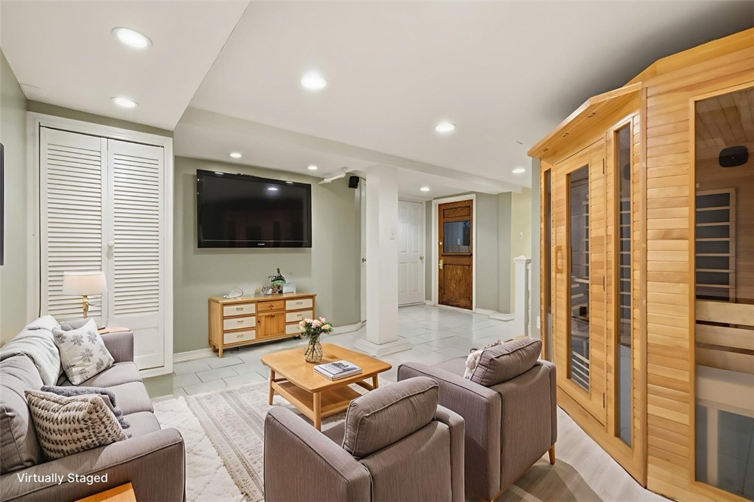 1127 Portland