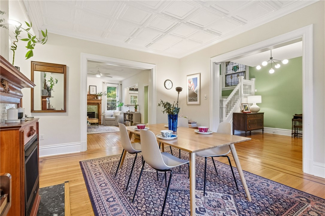 1127 Portland