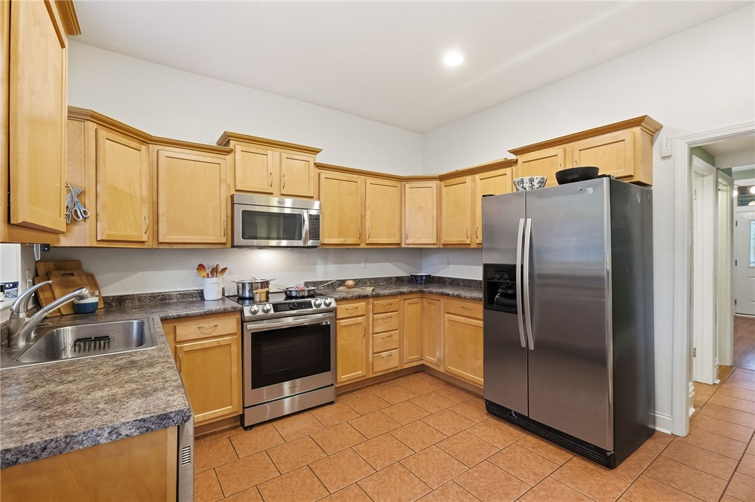 1127 Portland