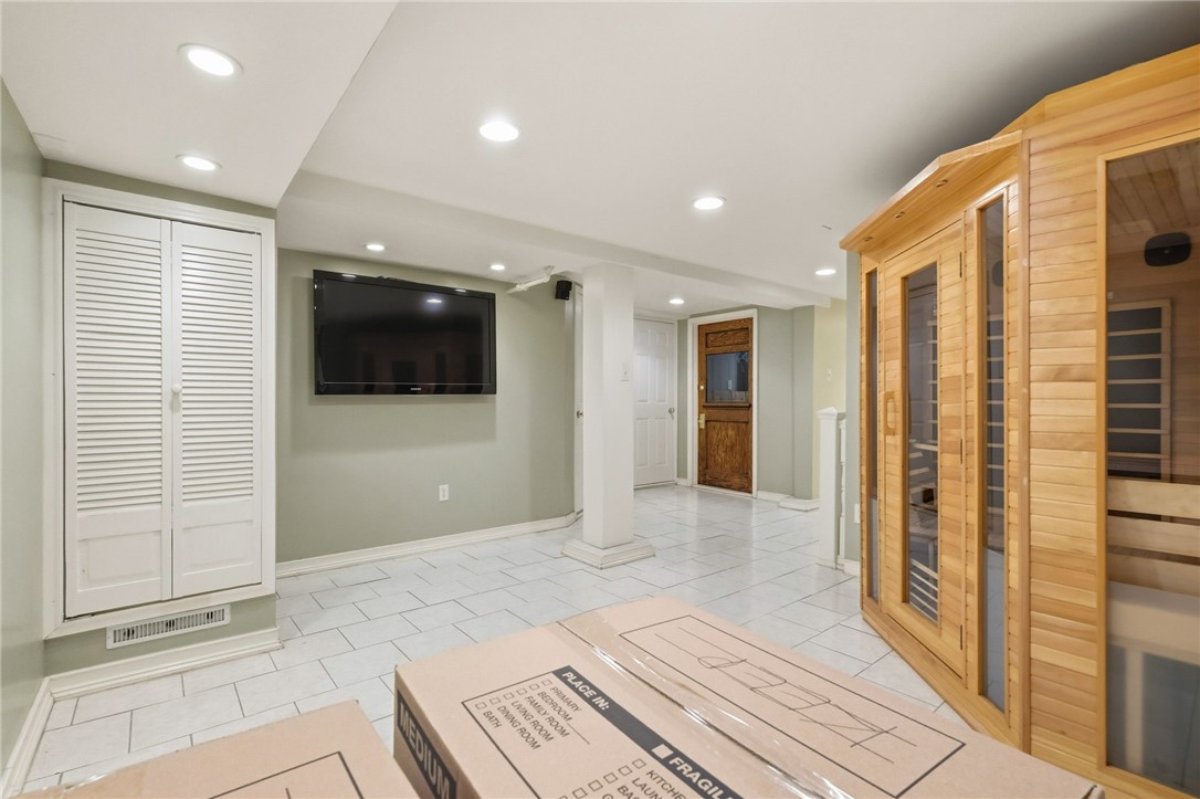1127 Portland