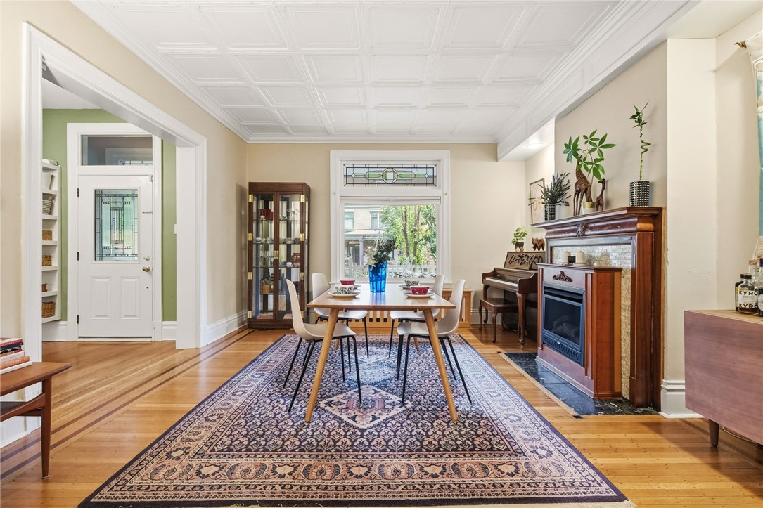 1127 Portland