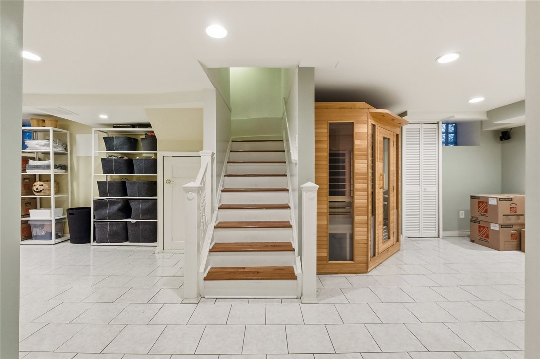 1127 Portland