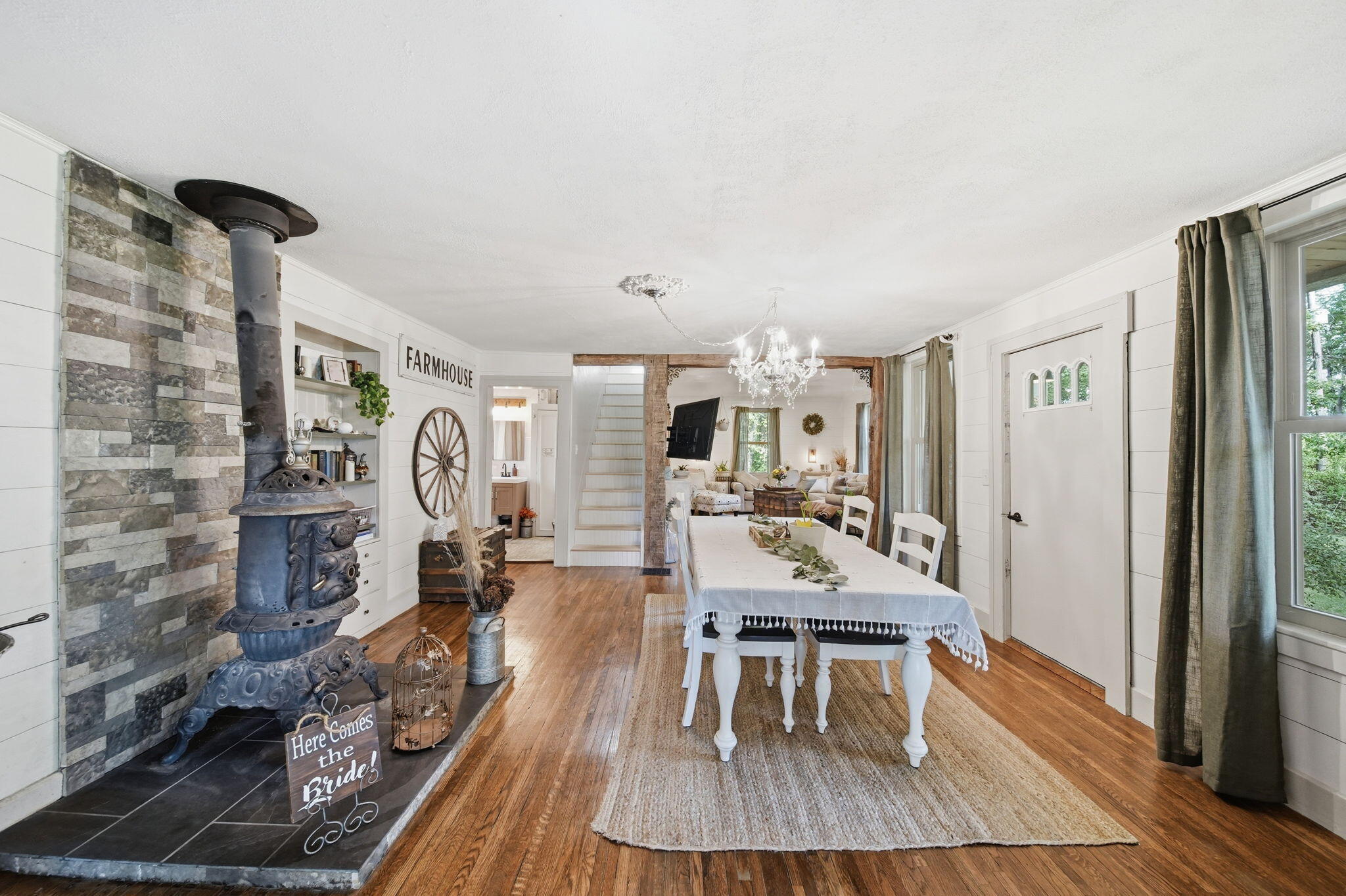11242 Devereaux Road
