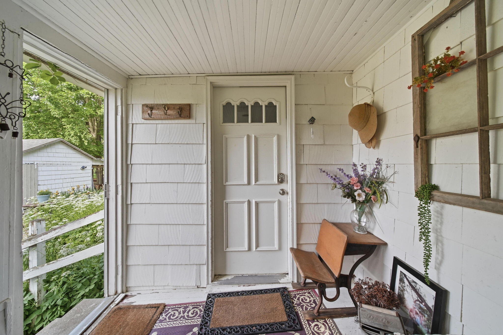 11242 Devereaux Road