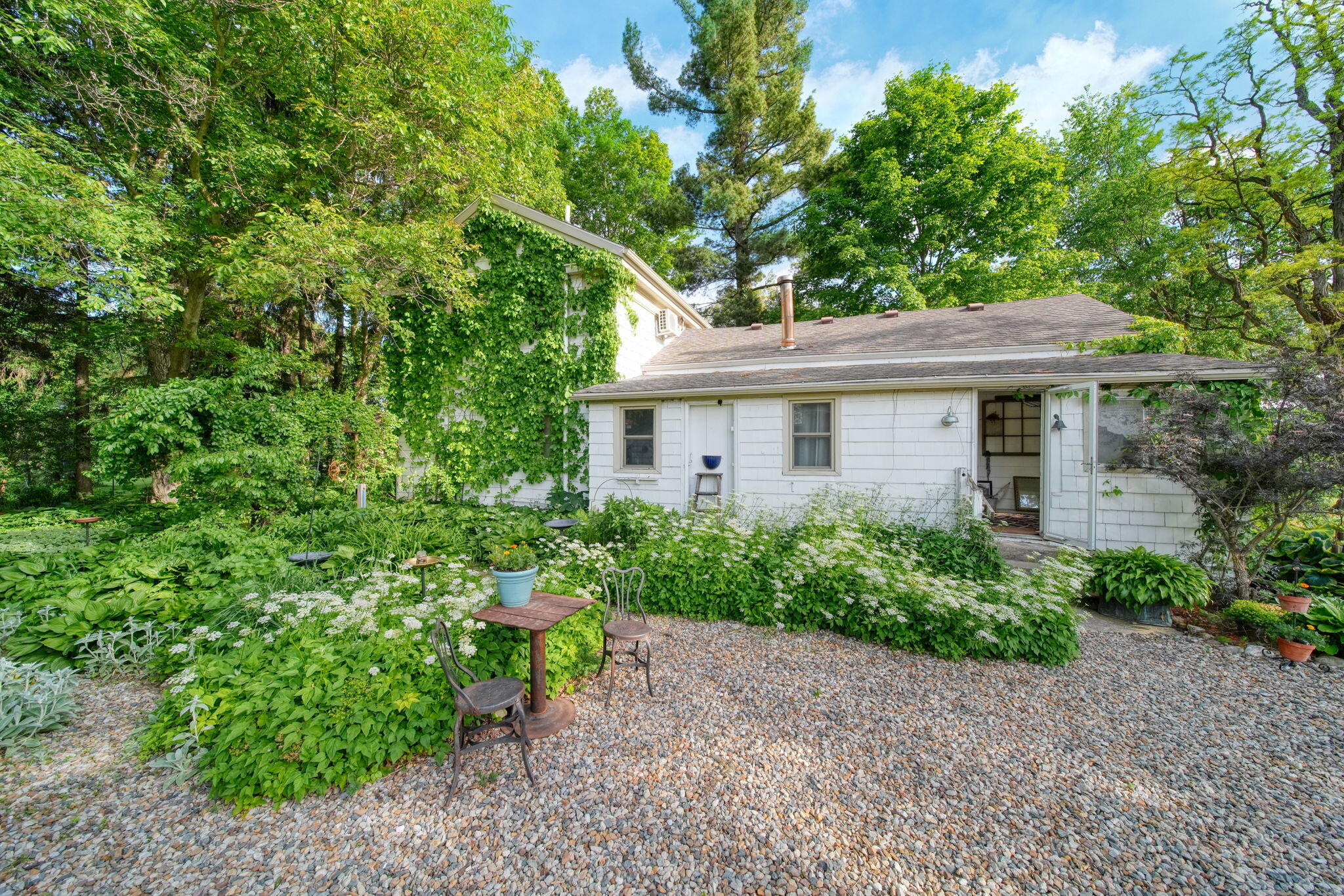 11242 Devereaux Road
