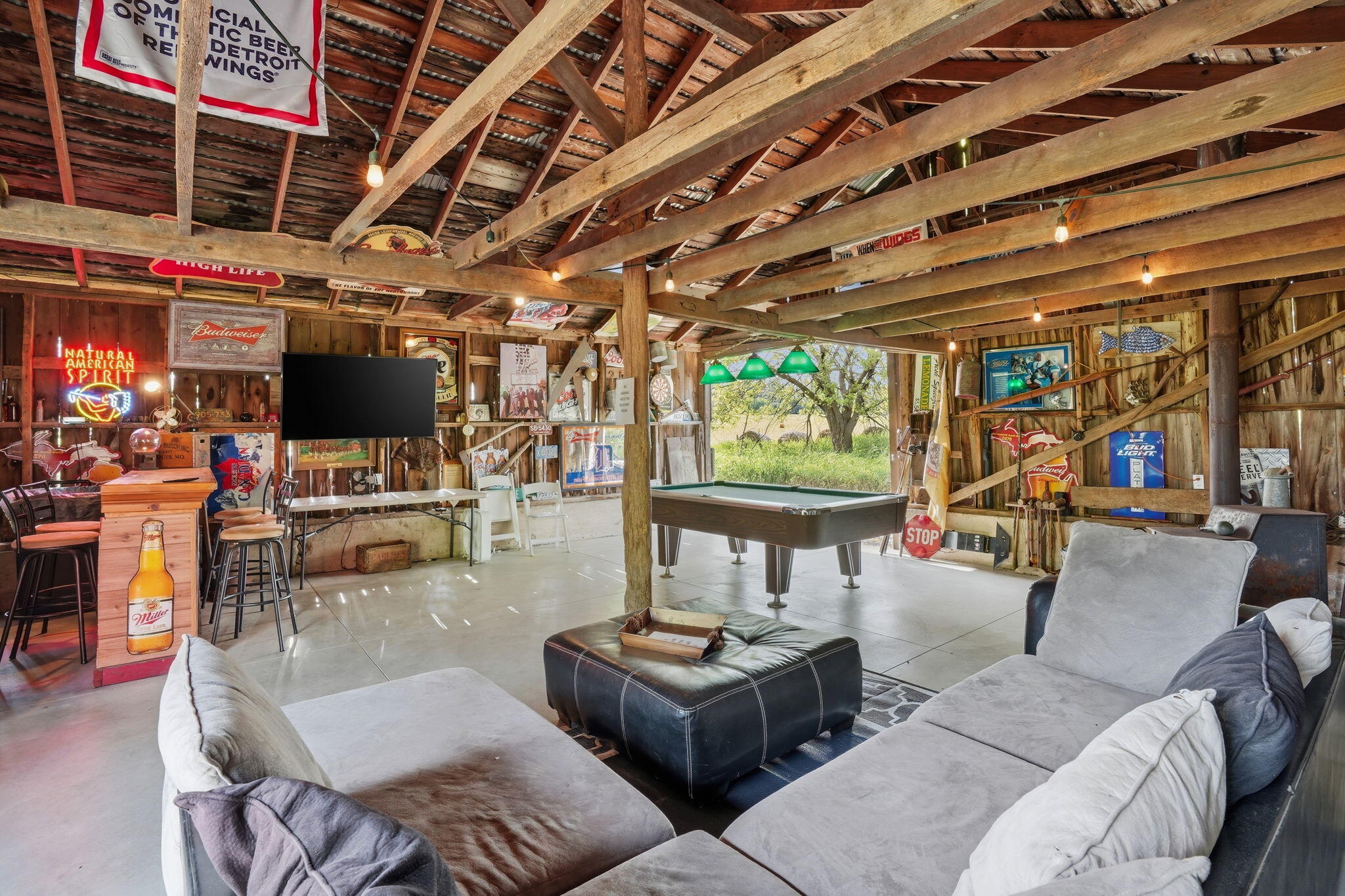 11242 Devereaux Road