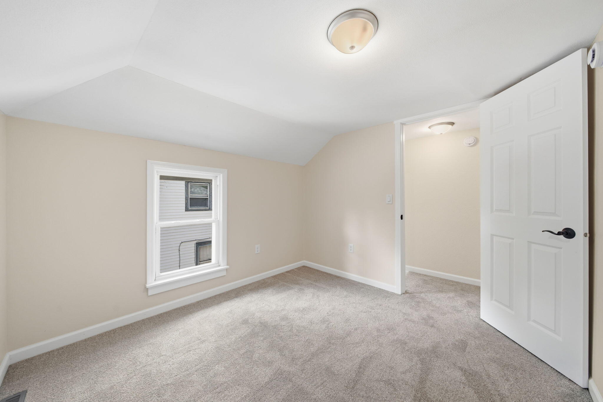 153 Hollis Street