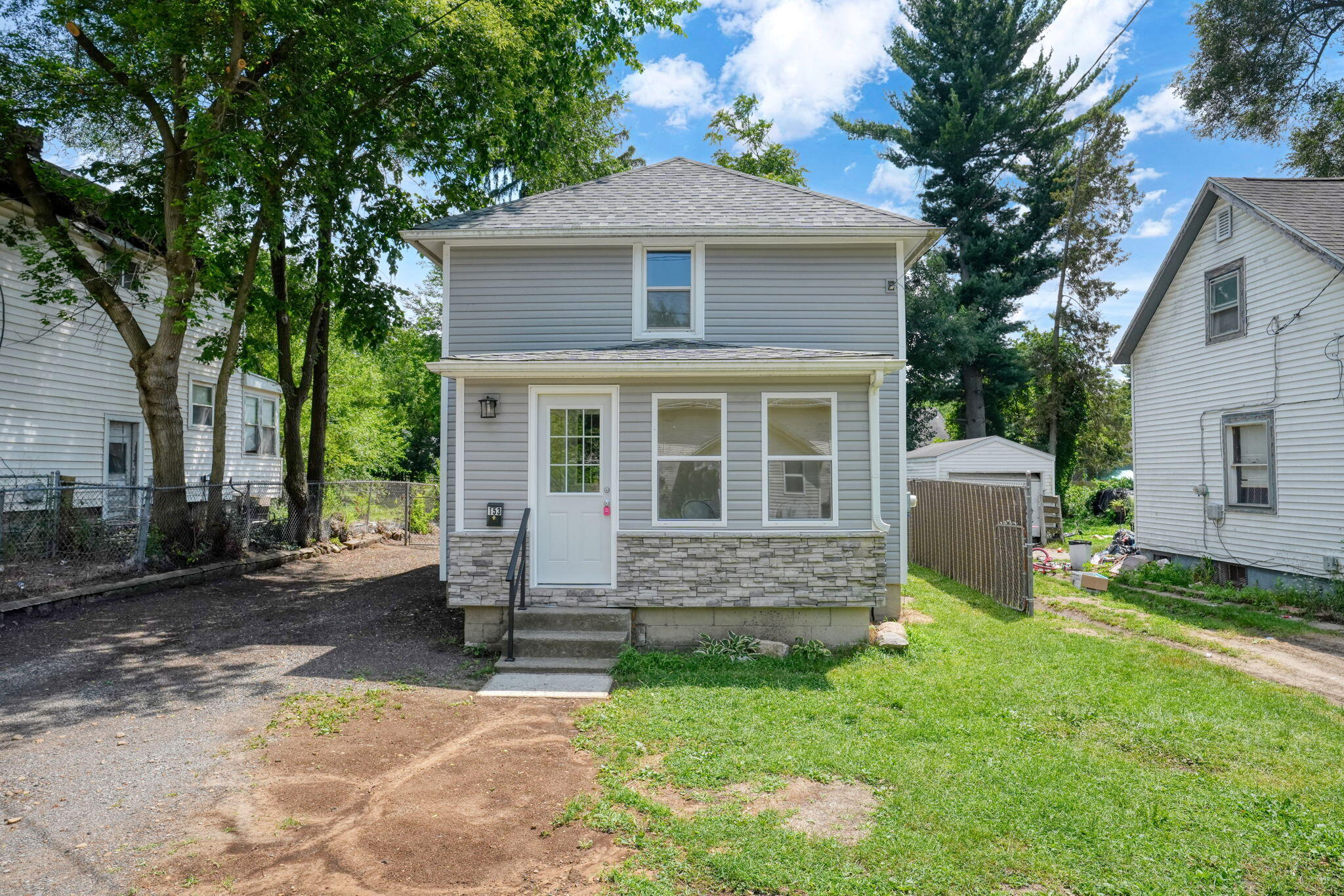 153 Hollis Street