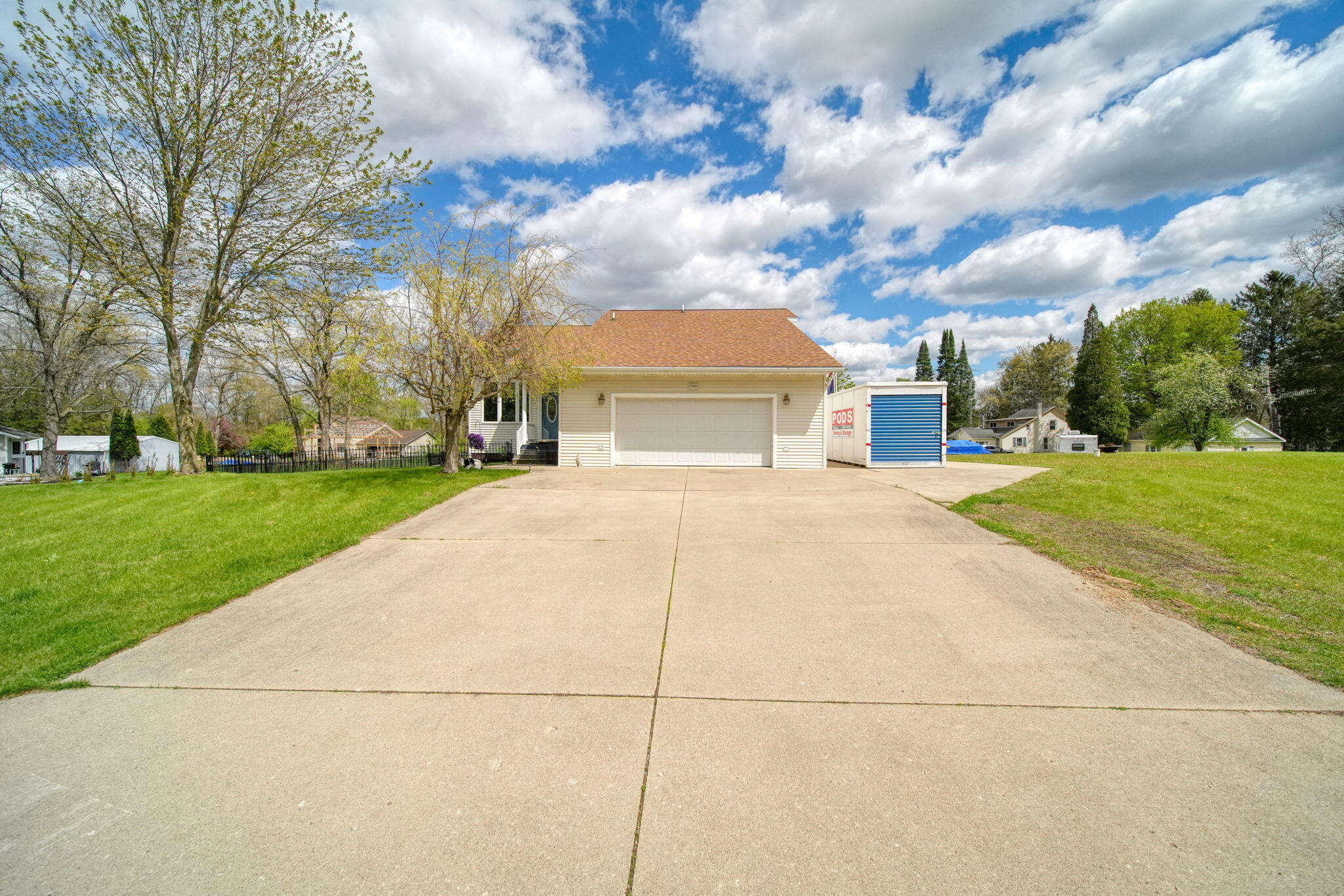 7155 Bayview Road